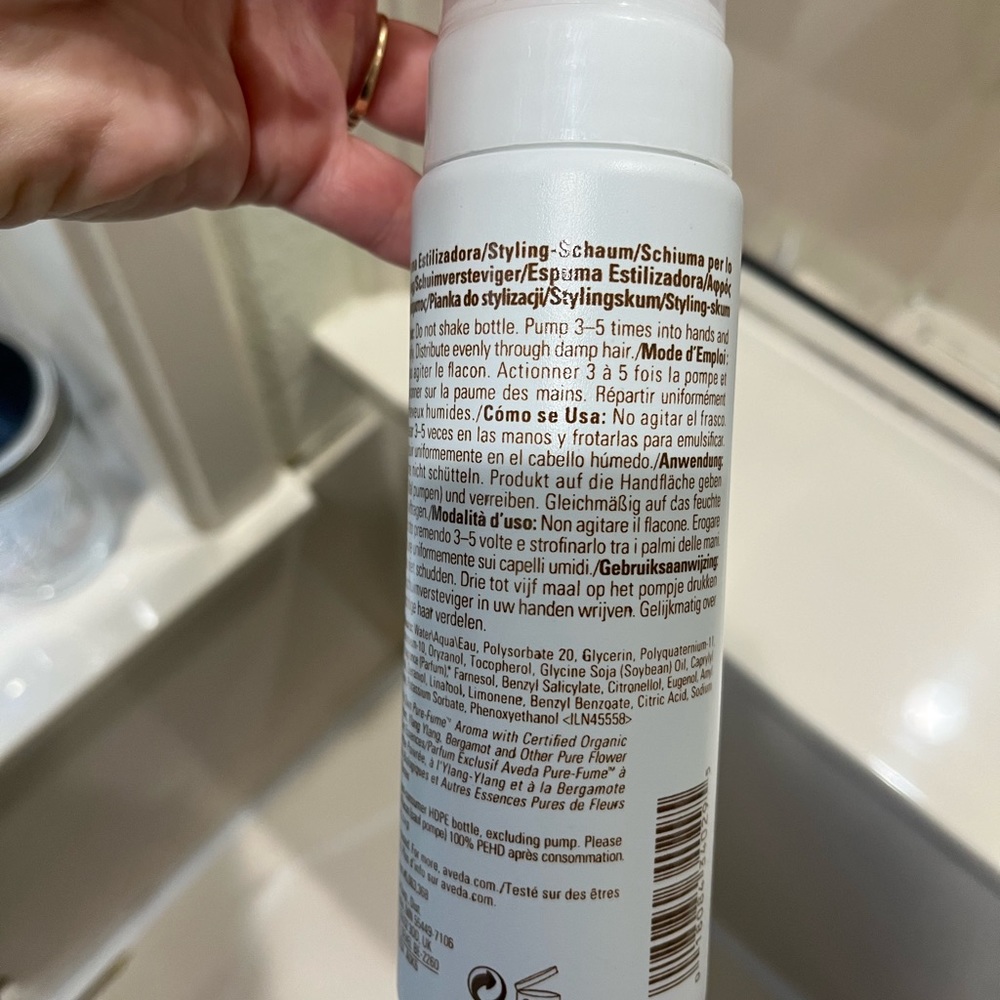 NEW Aveda phomollient styling foam - Picture 3 of 3